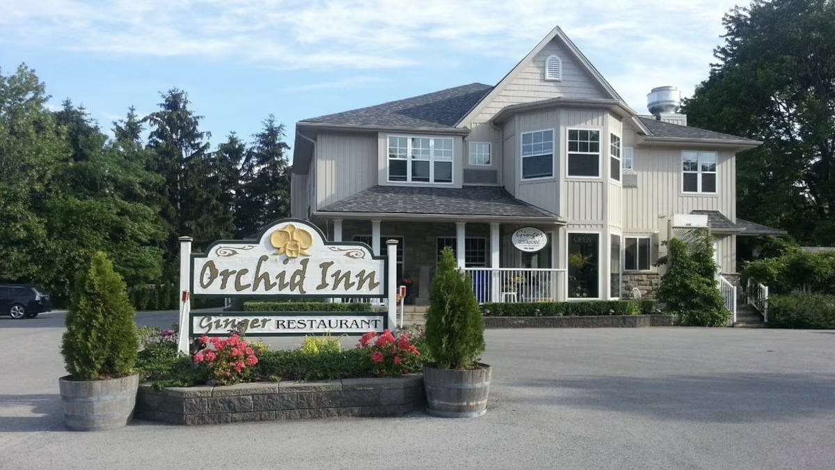 Orchid Inn & Ginger Restaurant exterior shot
