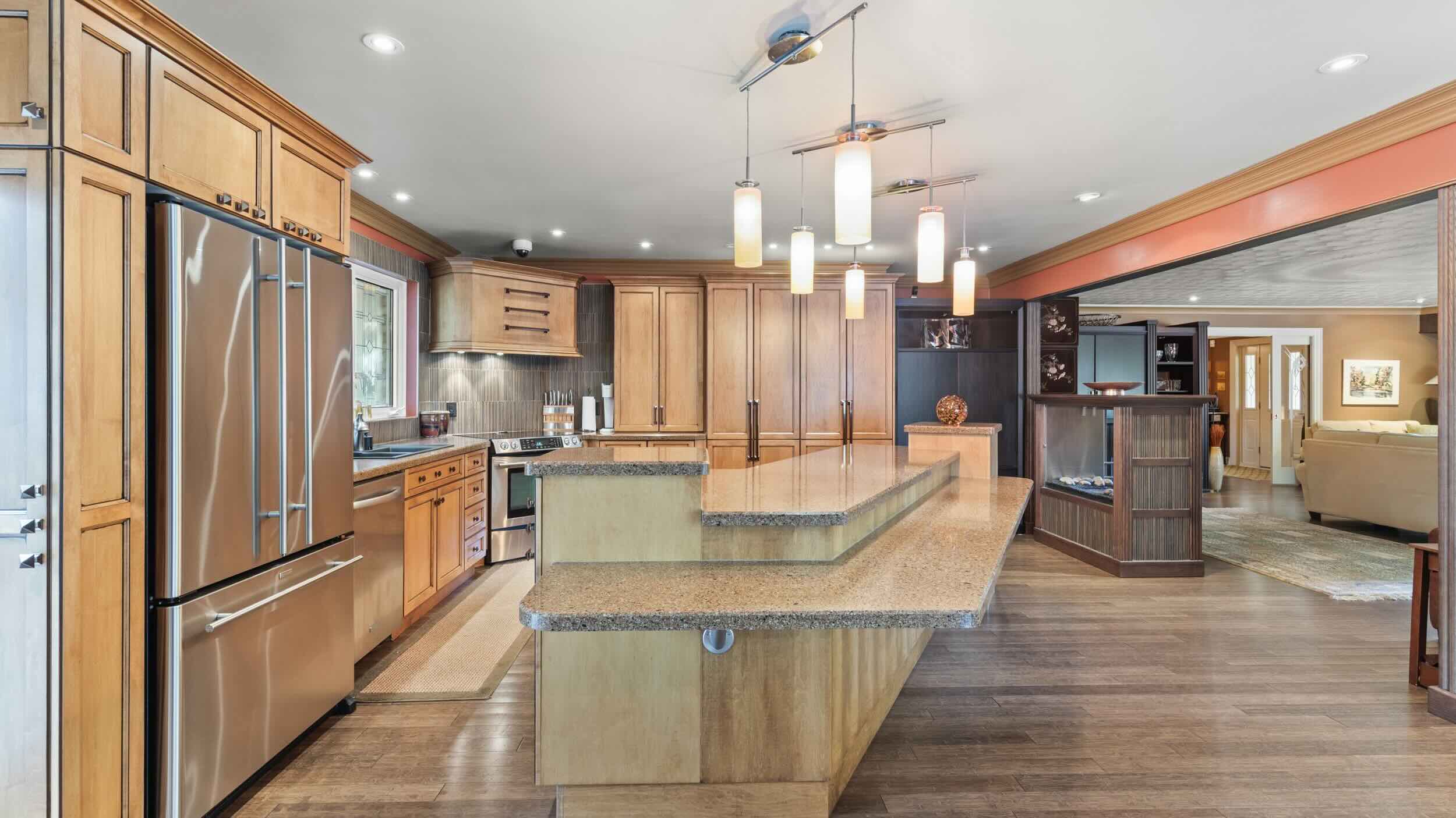 39 hunter Kitchen
