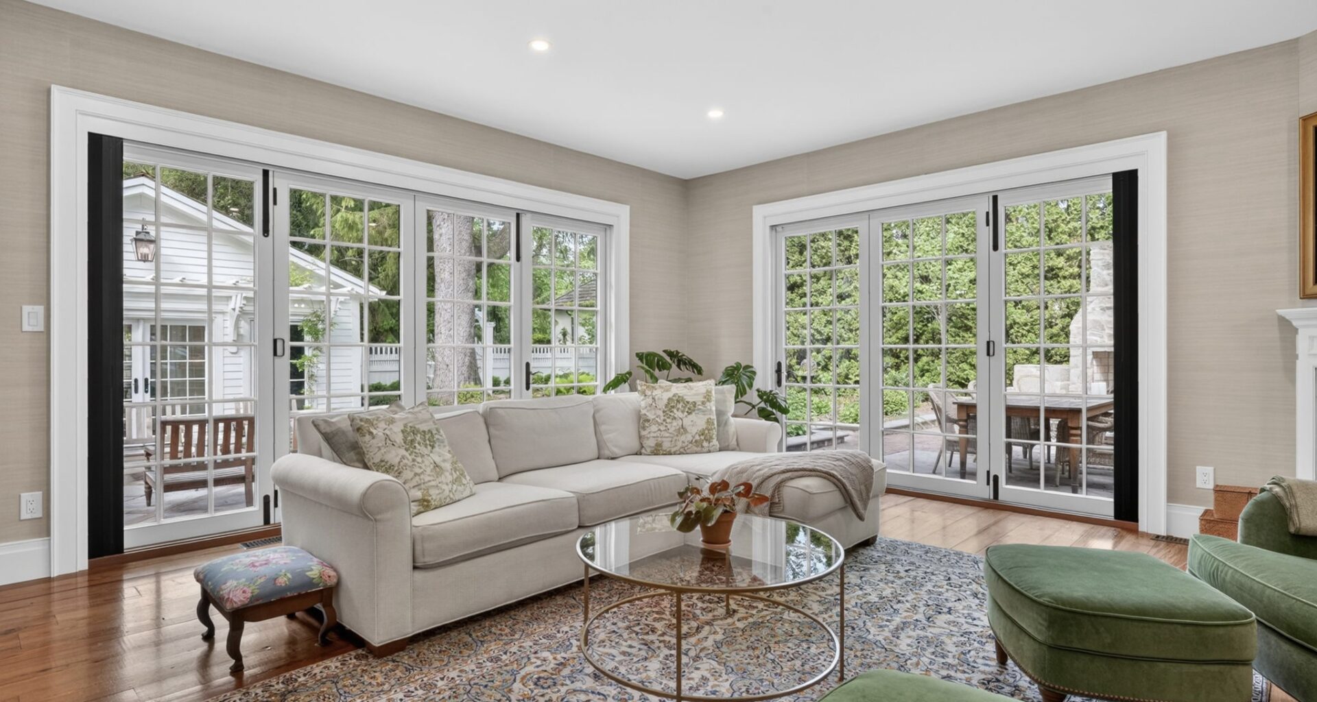 235 Simcoe Street interior living room with tress outside