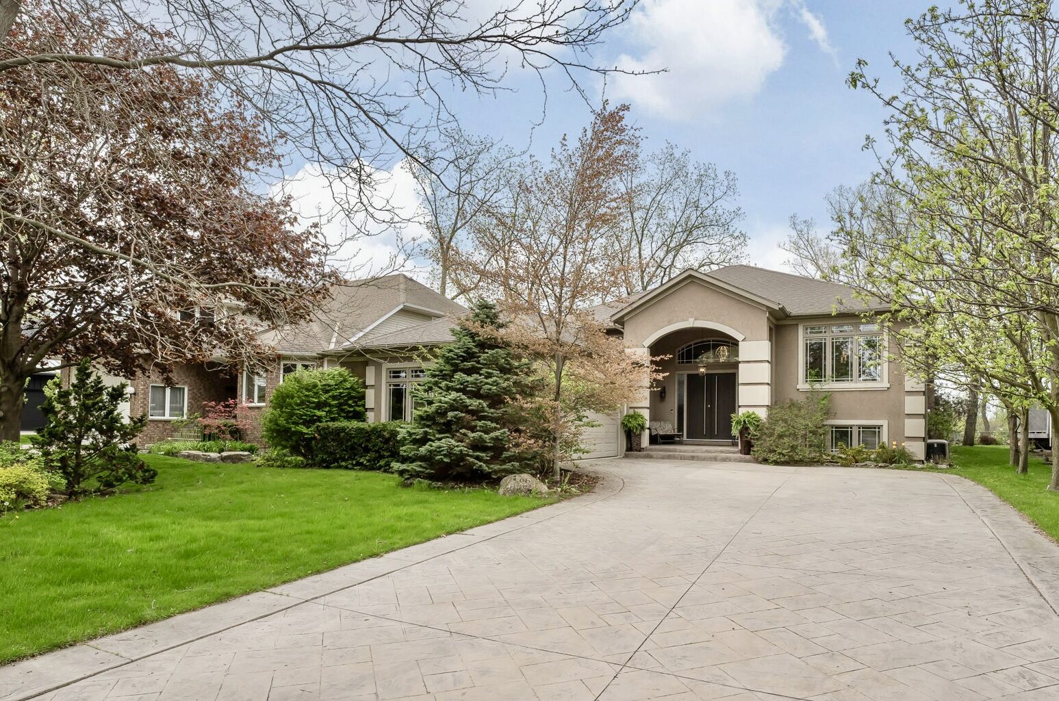 Unique Luxury Raised Bungalow for Sale in Port Colborne With Pond Views